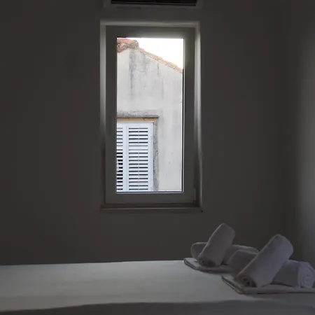 Red Wine Apartament Dubrownik